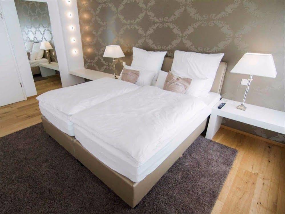 Helvetia Suites Дюссельдорф Экстерьер фото
